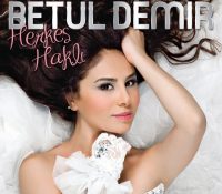 Betül Demir