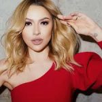 Hadise Telefonu Menajeri Kim,